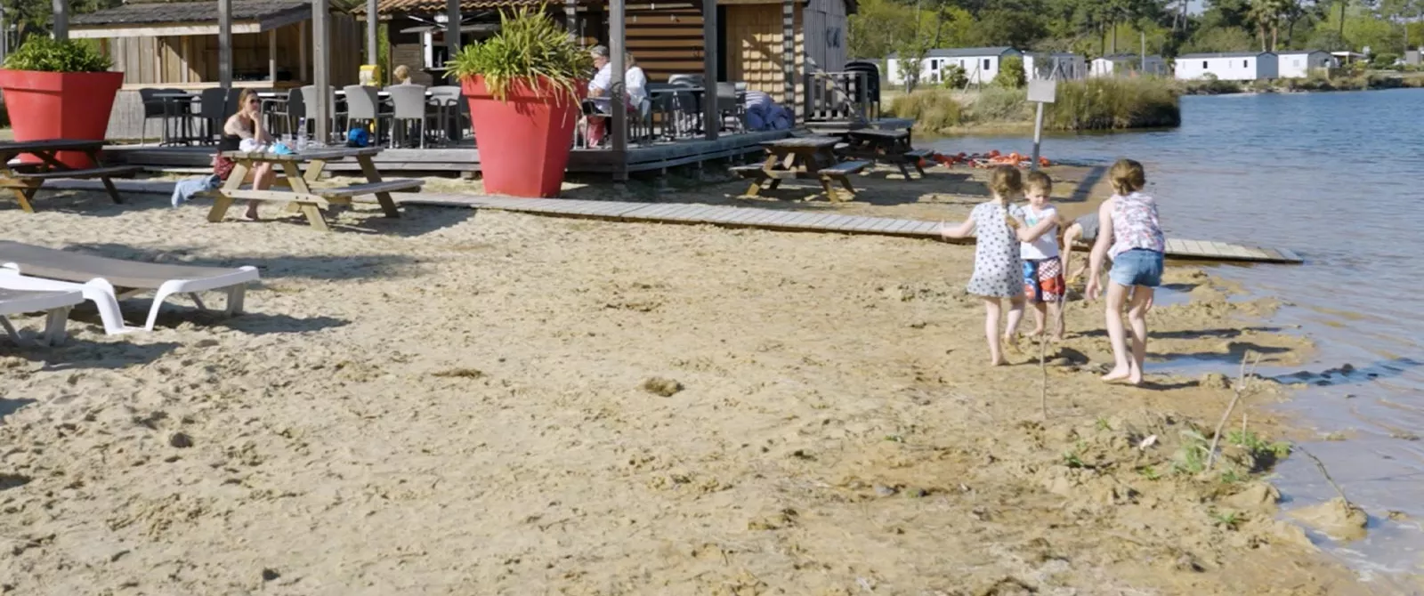 Un oeil sur vos enfants